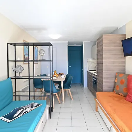 L'esquinade - F4 218 By Interhome *