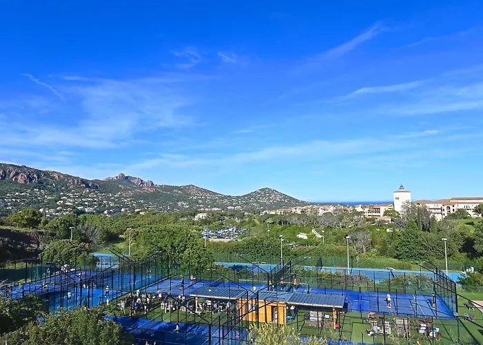 L'esquinade - F4 218 By Interhome *