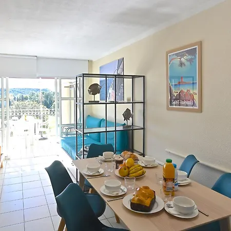 L'esquinade - F4 218 By Interhome Lejlighed Saint-Raphaël