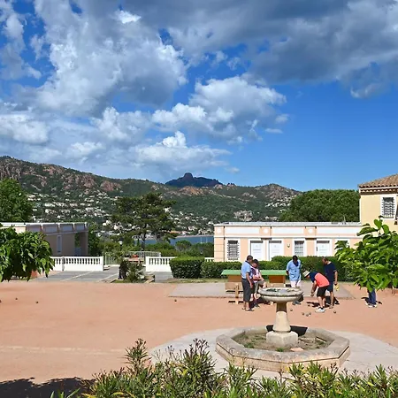 L'esquinade - F4 218 By Interhome Appartamento Saint-Raphaël