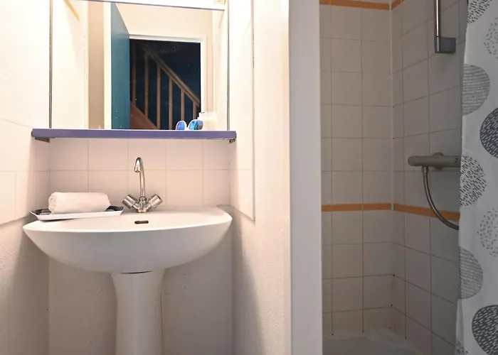 L'esquinade - F4 218 By Interhome Lejlighed Saint-Raphaël